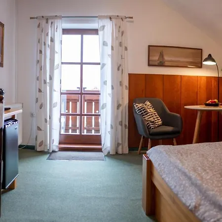Pensjonat Pension Herta 3*